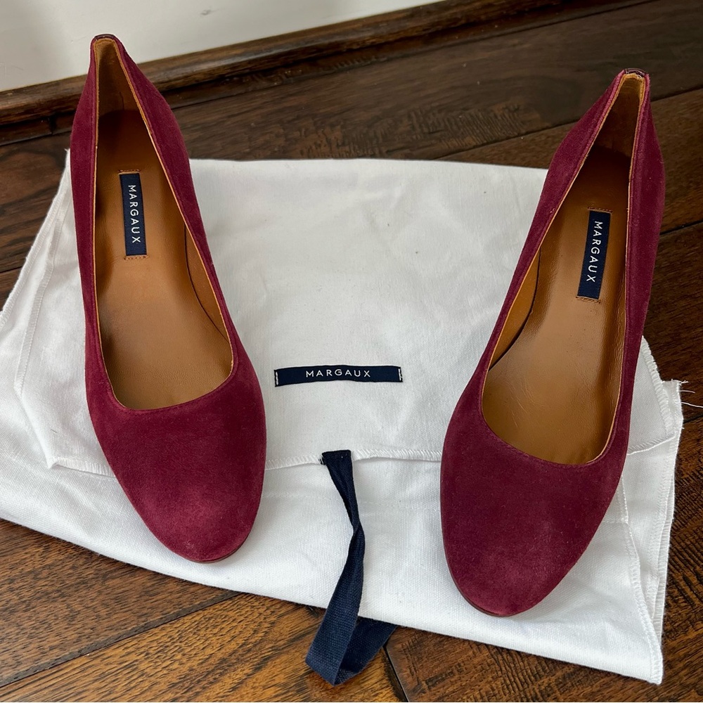 New! Gorgeous Margaux Burgundy Suede Heels, Size 39 - Picture 2 of 11